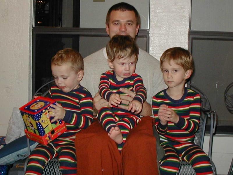 2002-12-24-53-Christmas-Eve.jpg