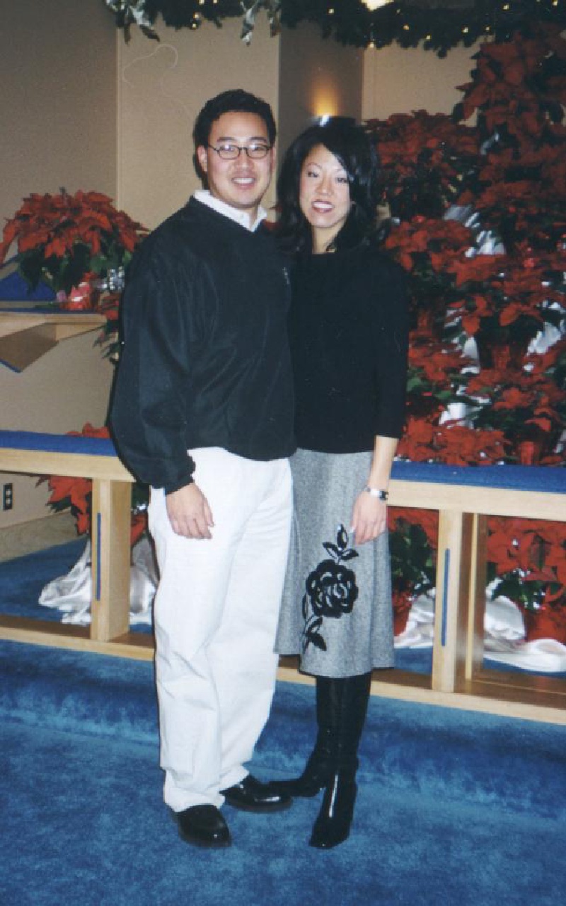2002-12-24churchJaySteve.JPG