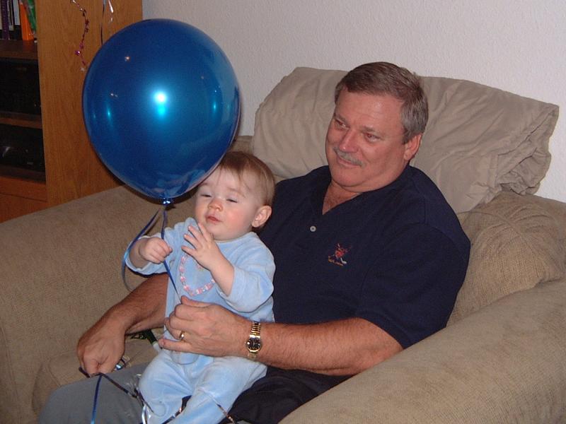 2003/01(Jan)/02(Justins-30thBD)/2003-01-15-01-Justins-30th-birthday.JPG