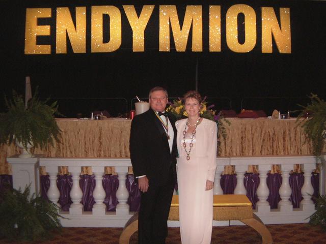 2003/01(Jan)/03(Coronation-Ball-New-Orleans)/640x480_2003-01-18-02-Coronation-Ball-Jim-Janeen.JPG