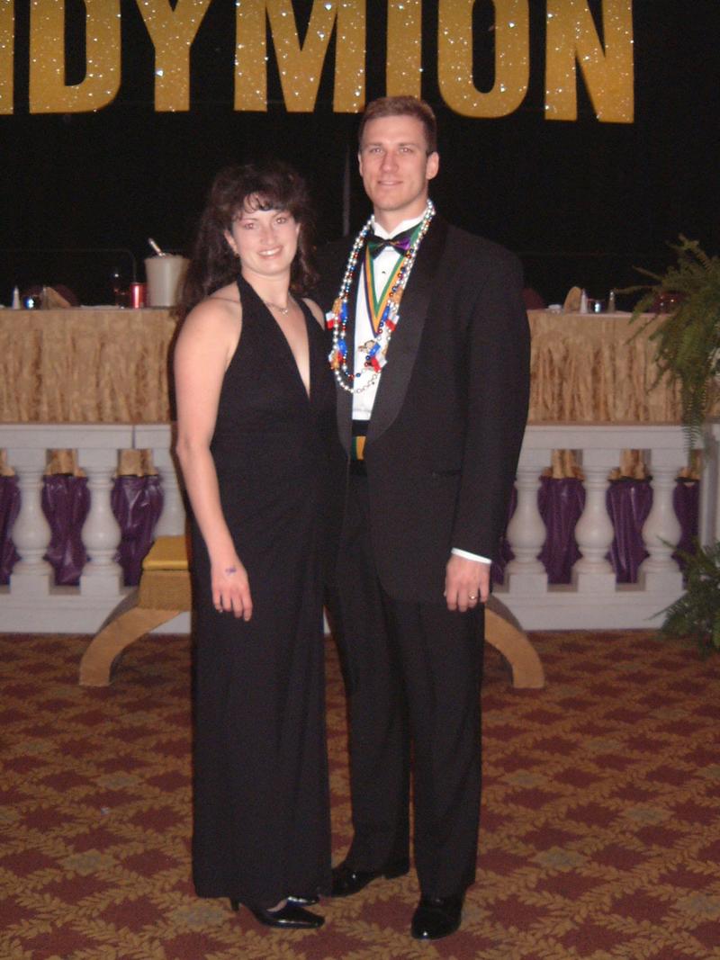 2003/01(Jan)/03(Coronation-Ball-New-Orleans)/800x600_2003-01-18-05-Coronation-Ball-Travis-Susie.JPG