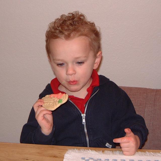 2003/02(Feb)/01(Kyla-1st-BD)/640x480_2003-02-10-KYLAS-1ST-BIRTHDAY2.JPG