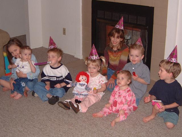 2003/02(Feb)/01(Kyla-1st-BD)/640x480_2003-02-15-24-KYLAS-BIRTHDAY-PARTY.JPG