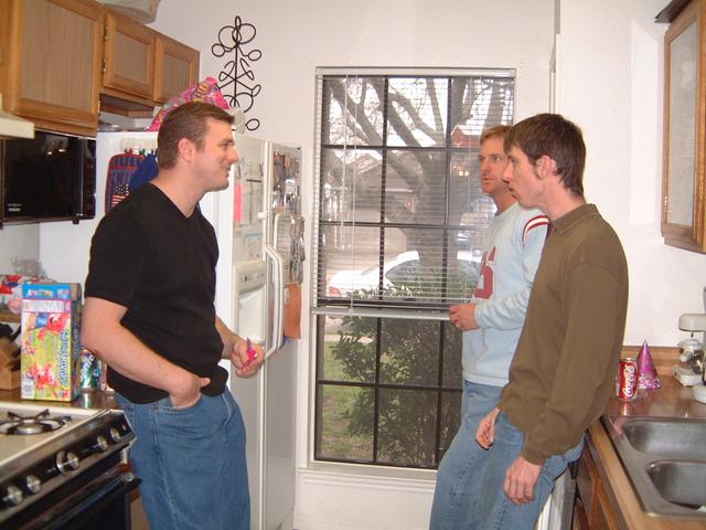 2003/02(Feb)/01(Kyla-1st-BD)/640x480_2003-02-15-36-KYLAS-BIRTHDAY-PARTY.JPG