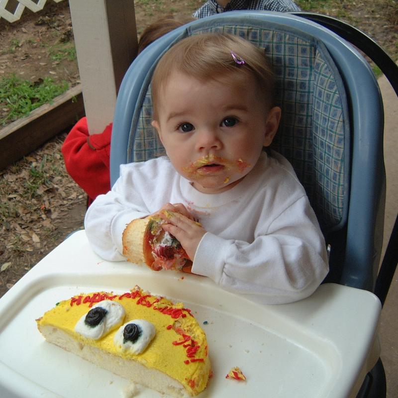 2003/02(Feb)/01(Kyla-1st-BD)/800x600_2003-02-15-31-KYLAS-BIRTHDAY-PARTY.JPG