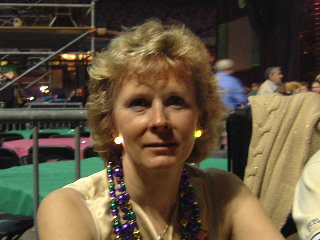 2003/02(Feb)/03(Mardi-Gras)/1024x768_2003-02-28-09-Beans&Jeans.JPG