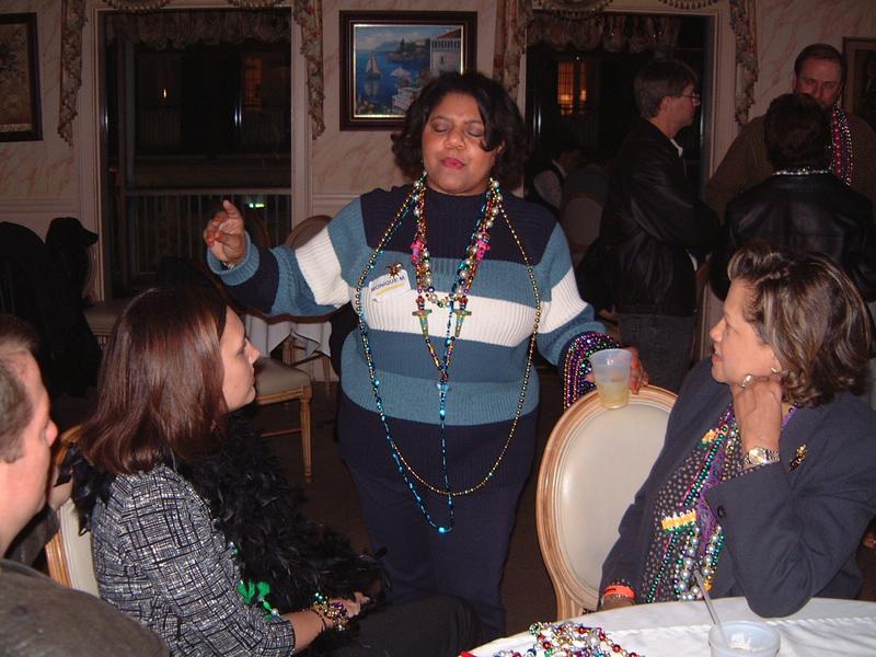 2003/02(Feb)/03(Mardi-Gras)/800x600_2003-02-27-12-Balcony-Party.JPG