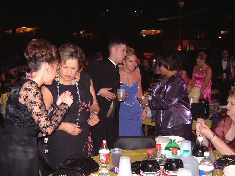 2003/02(Feb)/03(Mardi-Gras)/800x600_2003-03-01-26-Ride-Extravaganza.JPG