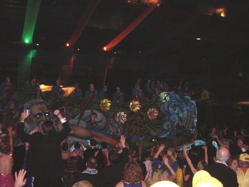 2003/02(Feb)/03(Mardi-Gras)/800x600_2003-03-01-39-Ride-Extravaganza.JPG