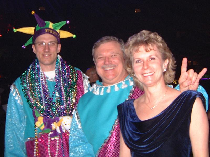 2003/02(Feb)/03(Mardi-Gras)/800x600_2003-03-01-49-Ride-Extravaganza.JPG