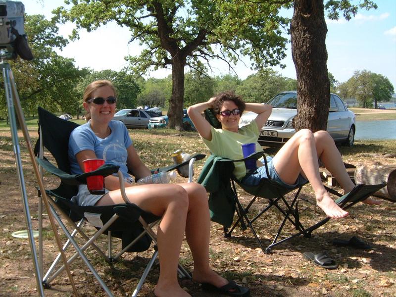 2003/04(Apr)/01(Heather-BD-Campout)/2003-04-04-1-Heathers-BD-CampOut.JPG