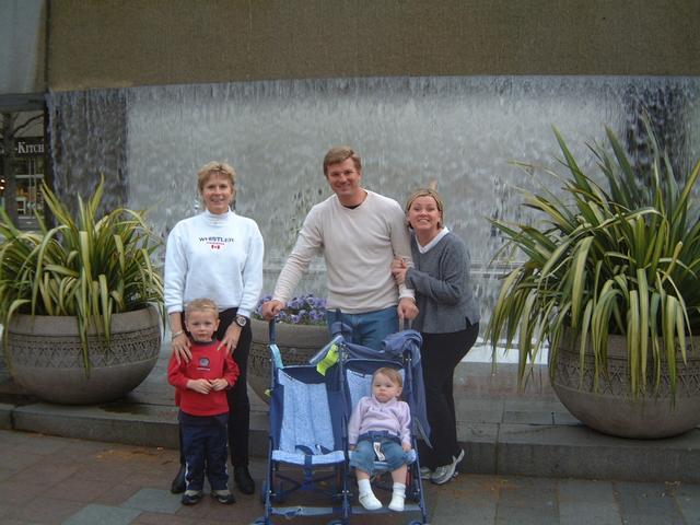 2003-04-26-4749-Sites-of-Seattle.JPG