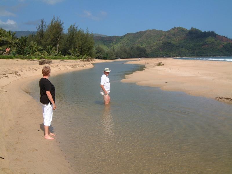 2003/05(May)/03(Hawaii)/Hanalei/800x600_2003-05-23-09-Hanalie.JPG