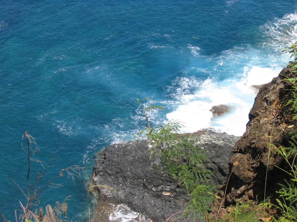 2003/05(May)/03(Hawaii)/Lighthouse/1024x768_2003-05-23-10-lighthouse.JPG