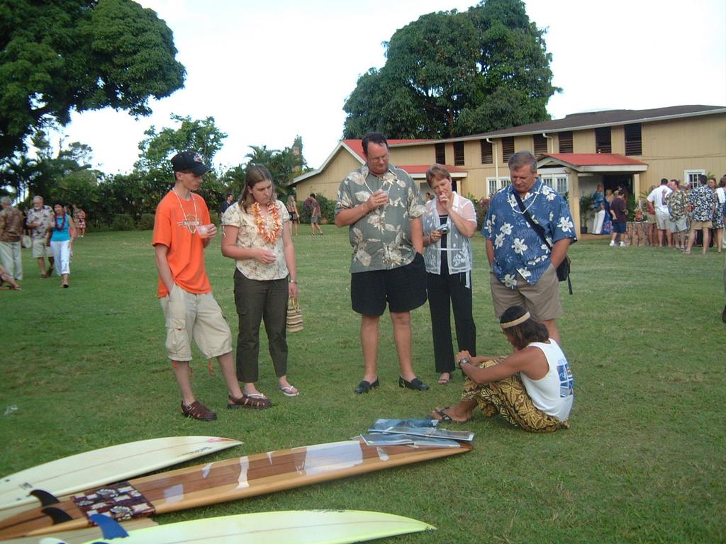 2003/05(May)/03(Hawaii)/Luau/1024x768_2003-05-20-19.JPG