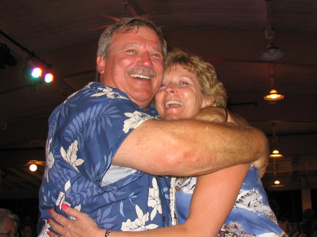 2003/05(May)/03(Hawaii)/Luau/1024x768_2003-05-20-39.JPG