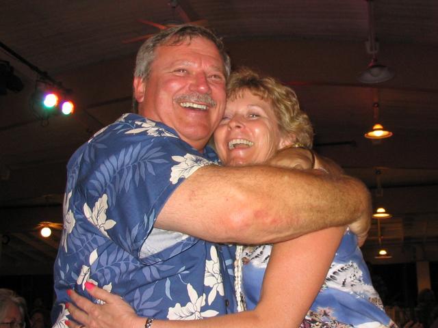 2003/05(May)/03(Hawaii)/Luau/640x480_2003-05-20-39.JPG