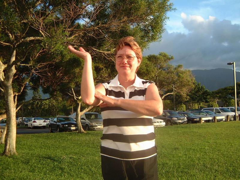 2003/05(May)/03(Hawaii)/Pahio-Princeville/800x600_2003-05-18-20-Waiting-for-Sunset.JPG