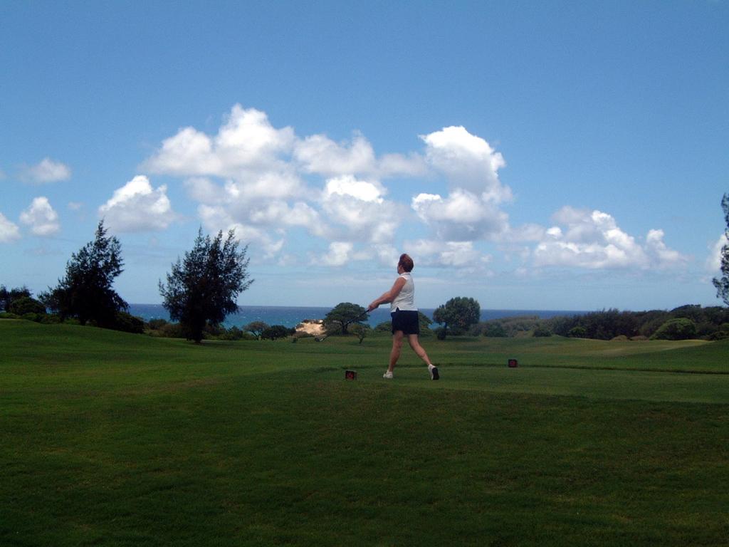 2003/05(May)/03(Hawaii)/Poipu-Golf/1024x768_2003-05-21-04-Poipu.JPG