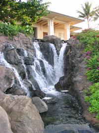 2003-05-25-47-Hyatt-Grounds.JPG