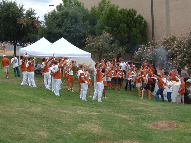 2003/08(Aug)/4(1st-Texas-Game)/640x480_2003-08-31-01.JPG