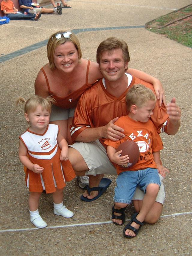 2003/08(Aug)/4(1st-Texas-Game)/640x480_2003-08-31-09.JPG