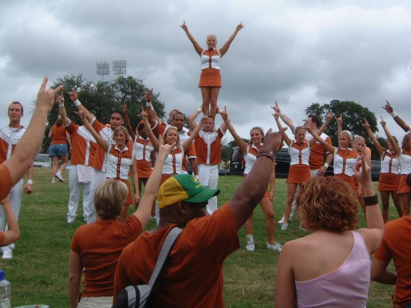 2003/08(Aug)/4(1st-Texas-Game)/800x600_2003-08-31-04.JPG