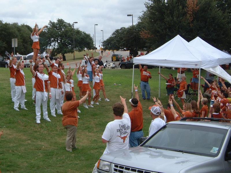 2003/08(Aug)/4(1st-Texas-Game)/800x600_2003-08-31-05.JPG
