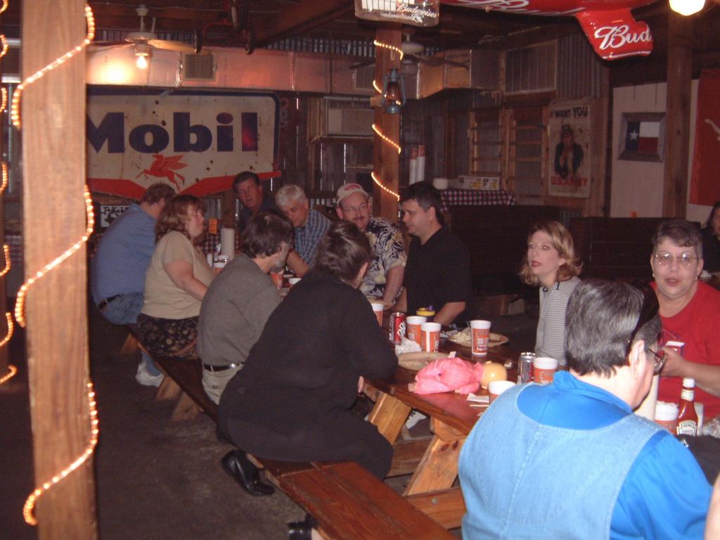 2003/10(Oct)/03(Urbik-Wedding)/1024x768_2003-10-03-31-Rehearsal-Dinner.JPG