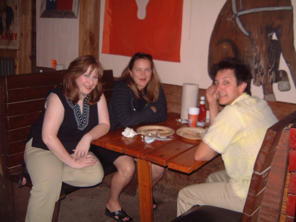 2003/10(Oct)/03(Urbik-Wedding)/1024x768_2003-10-03-35-Rehearsal-Dinner.JPG