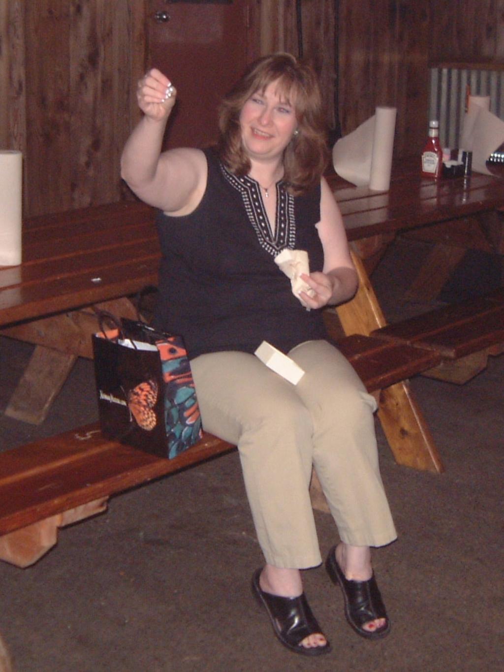 2003/10(Oct)/03(Urbik-Wedding)/1024x768_2003-10-03-47-Rehearsal-Dinner.JPG