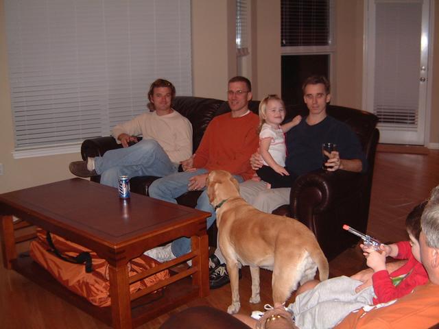 2004/01(Jan)/JUS-KT-NEW-HM/2004-01-30-02-JUS-KT-NEW-HM.JPG