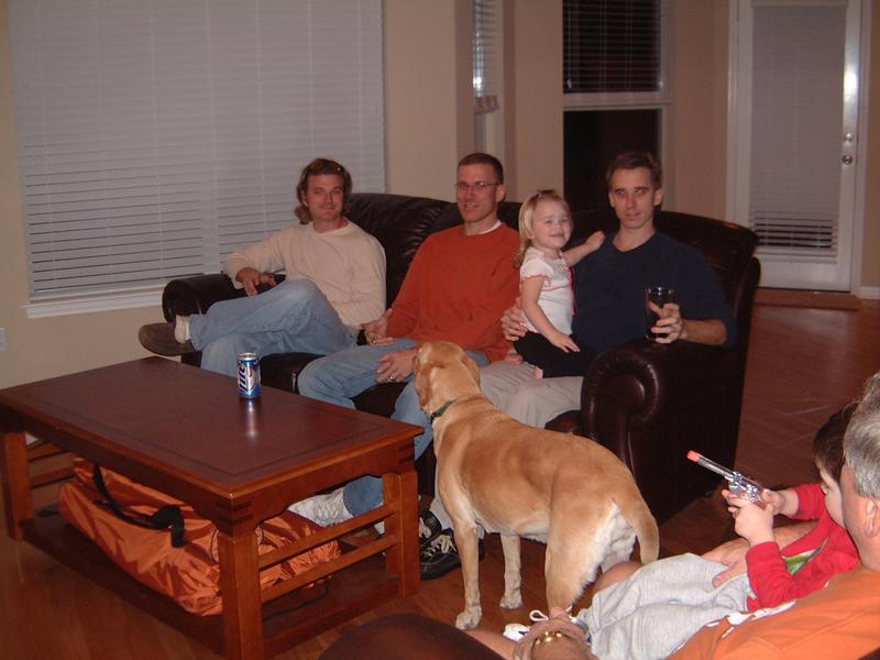 2004/01(Jan)/JUS-KT-NEW-HM/2004-01-30-02-JUS-KT-NEW-HM.JPG