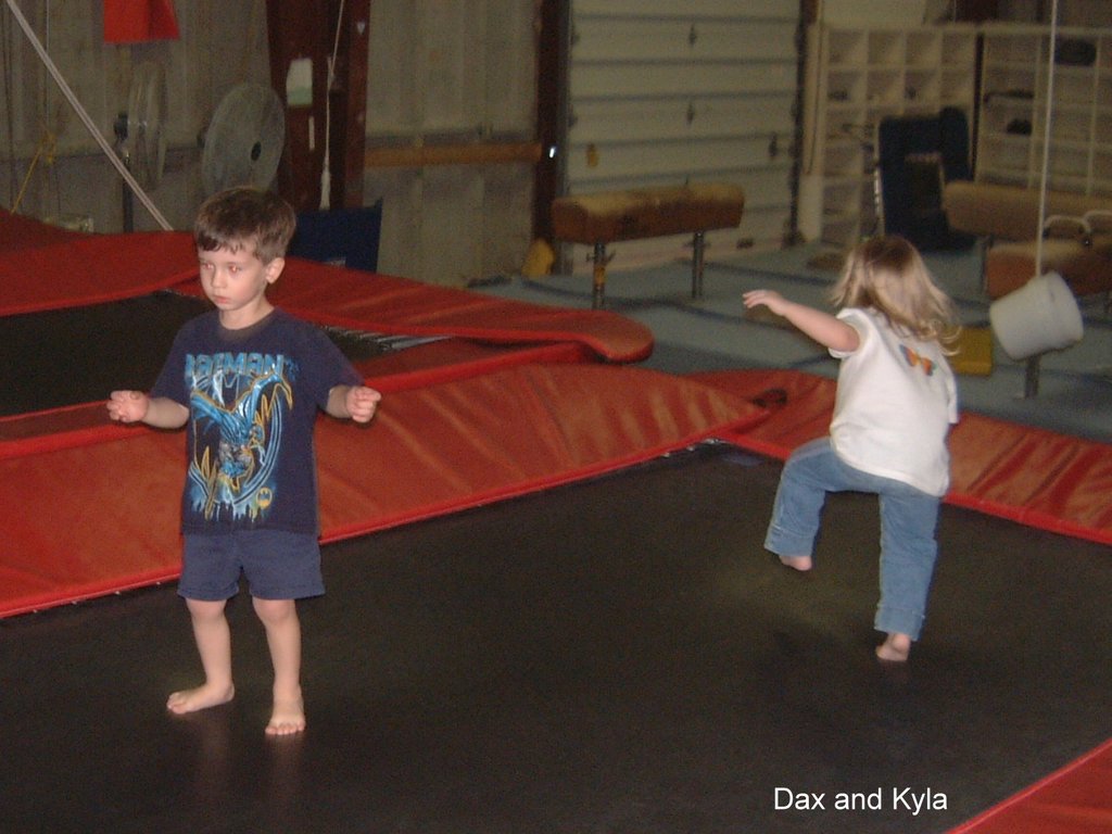 2004/05(May)/03(Dax-BD)/1024x768_2004-05-08-Dax-3rd-BD-party-02.JPG