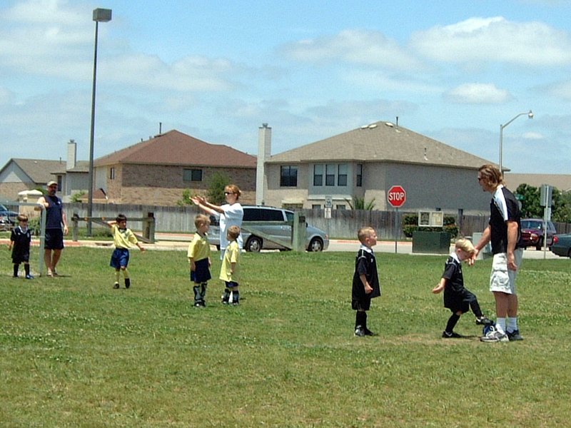 2004/05(May)/05(Vale-Soccer)/800x600_DSCF0612.JPG