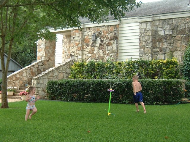2004/05(May)/07(Vale-Kyla-Dodds)/640x480_2004-05-23-07.JPG