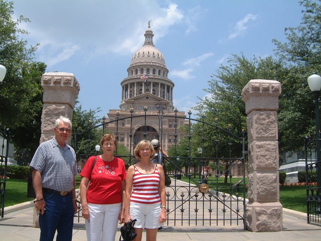 2004/05(May)/07(Vale-Kyla-Dodds)/640x480_2004-05-31-32.JPG