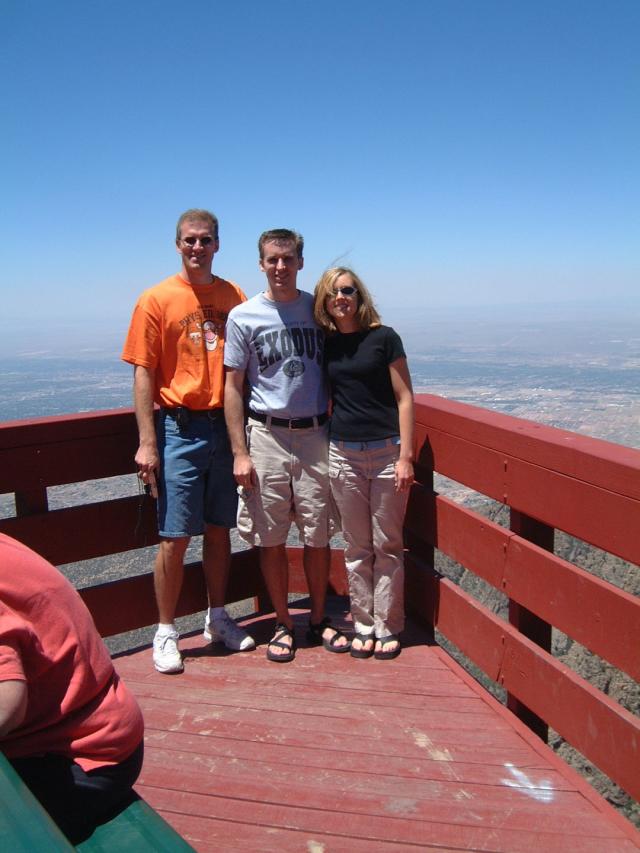 2004/06(June)/01(NM-Weekend)/00(Hildebrand-Fun)/640x480_2004-06-13-09.JPG