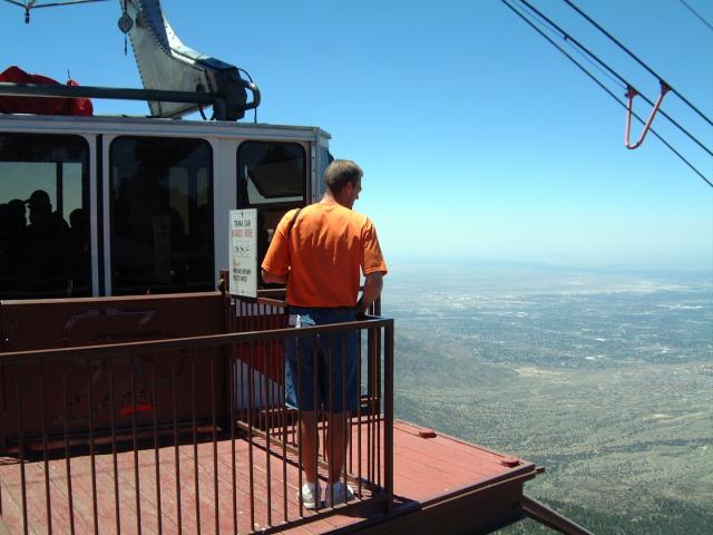 2004/06(June)/01(NM-Weekend)/00(Hildebrand-Fun)/640x480_2004-06-13-14.JPG