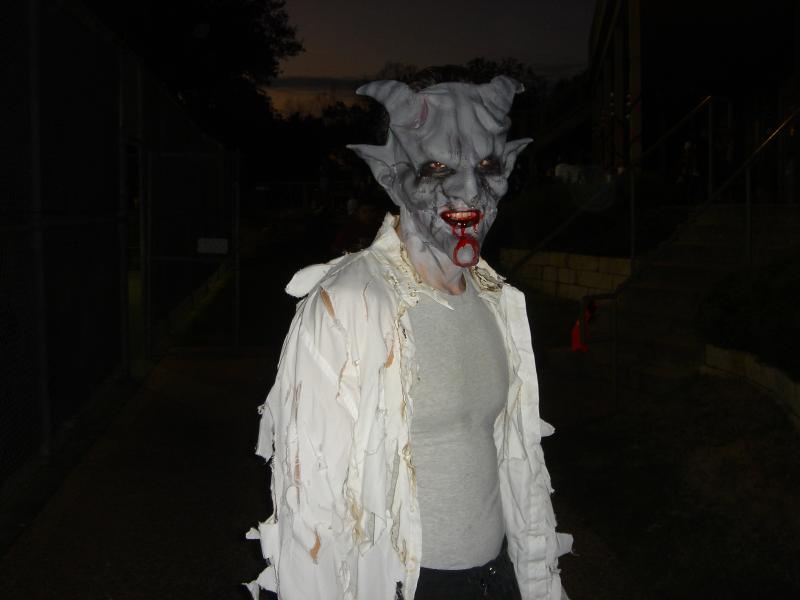 2004-10-30-Lost-Creek-Halloween-Party-18.JPG