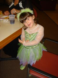 2004-10-30-Lost-Creek-Halloween-Party-13.JPG