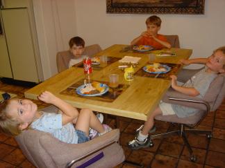 2004-11-07-Jims-57thBD-dinner-00.JPG