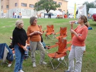 2004-11-26-Tailgating-UT-Aggies-1.JPG