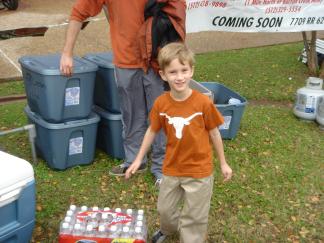 2004-11-26-Tailgating-UT-Aggies-3.JPG