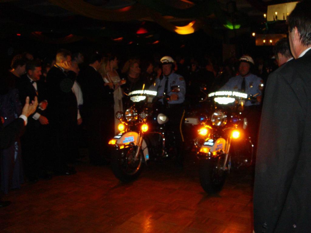 2005/01(Jan)/01(Coronation-Ball)/1024x768_2005-01-08-Coronation-Ball-45.JPG