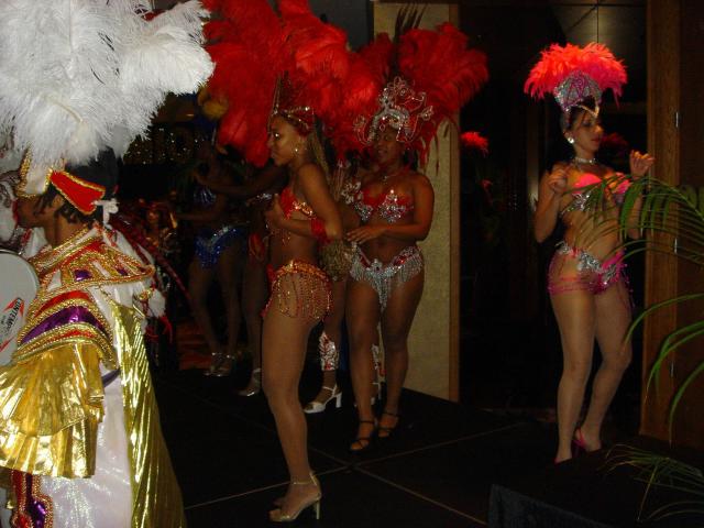 2005/01(Jan)/01(Coronation-Ball)/640x480_2005-01-08-Coronation-Ball-41.JPG