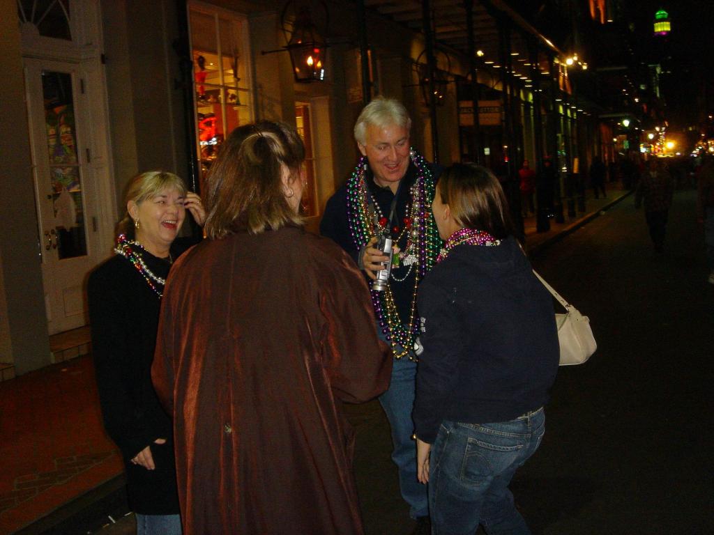 2005-02-03-BalconyBourbonStreet06.JPG