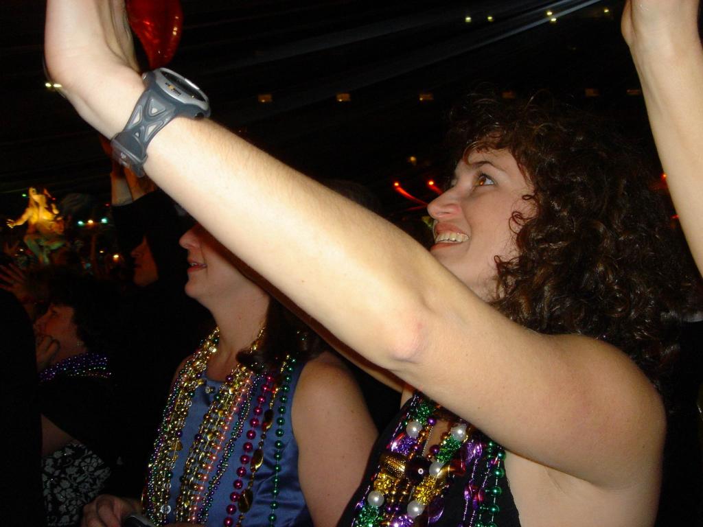 2005/02(Feb)/01(MardiGras)/1024x768_2005-02-05-Superdome-Extravaganza-08.JPG