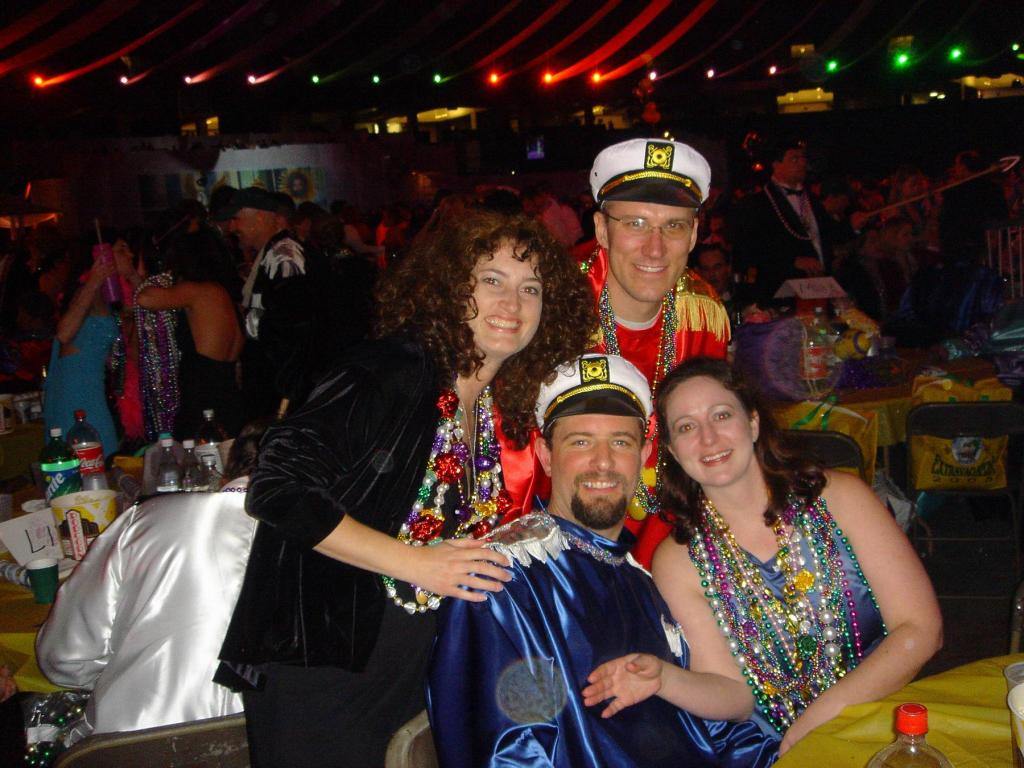 2005/02(Feb)/01(MardiGras)/1024x768_2005-02-05-Superdome-Extravaganza-11.JPG