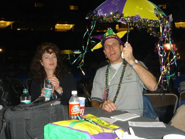 2005/02(Feb)/01(MardiGras)/640x480_2005-02-04-Beans-Jeans-03.JPG